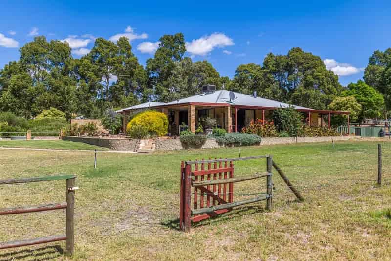 ** UNDER OFFER **