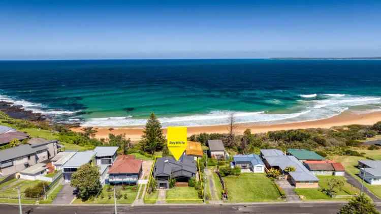 Buy House in Culburra with Stunning Ocean Views and Modern Comforts