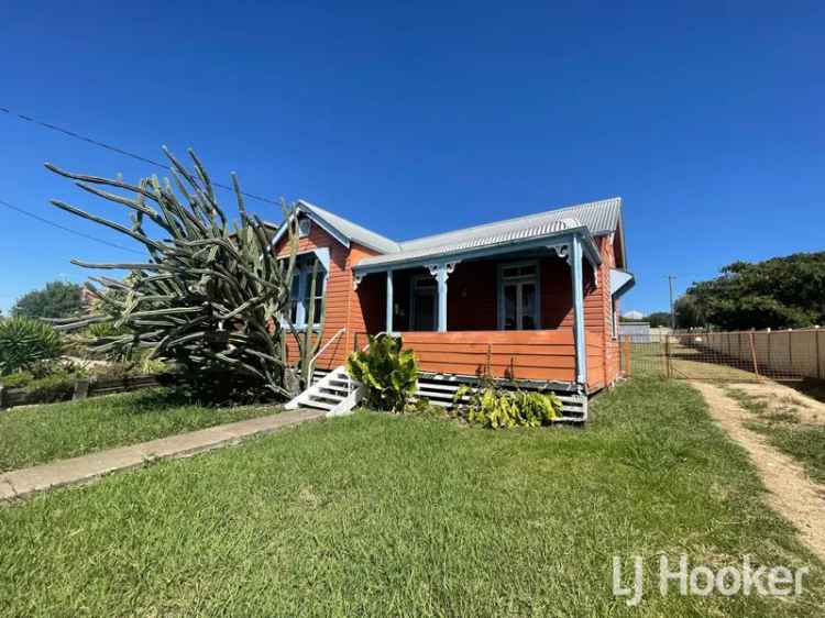 House For Rent in 3, Warialda Road, Inverell, New South Wales