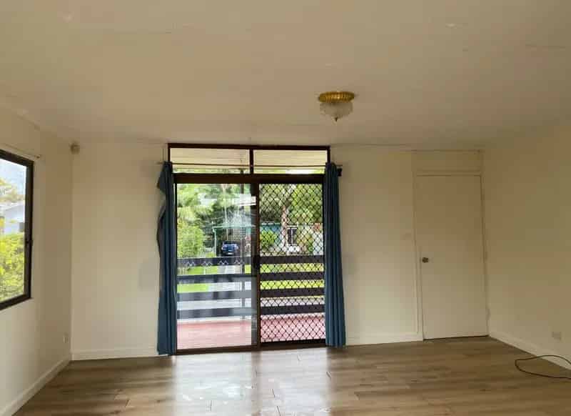 Lease a Family Home Near Park in West Kempsey with Parking
