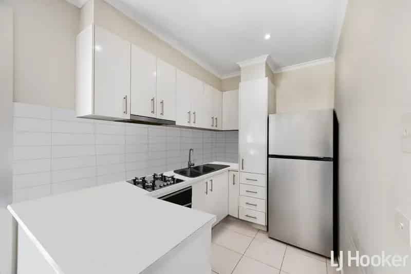 House For Sale , 12, Fishburn Grove, Melbourne, Victoria