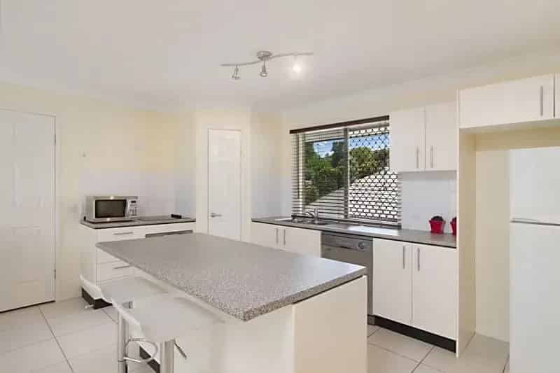 Real Estate For Lease - 17A Red Ash Court - Flagstone , QLD