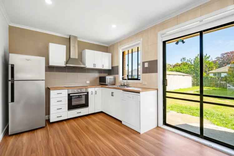 Stylish, Modern Living with Room to Grow - Explore 54 Granault Parade, Corio!
