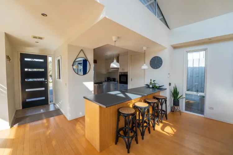 House For Sale in Melbourne, Victoria