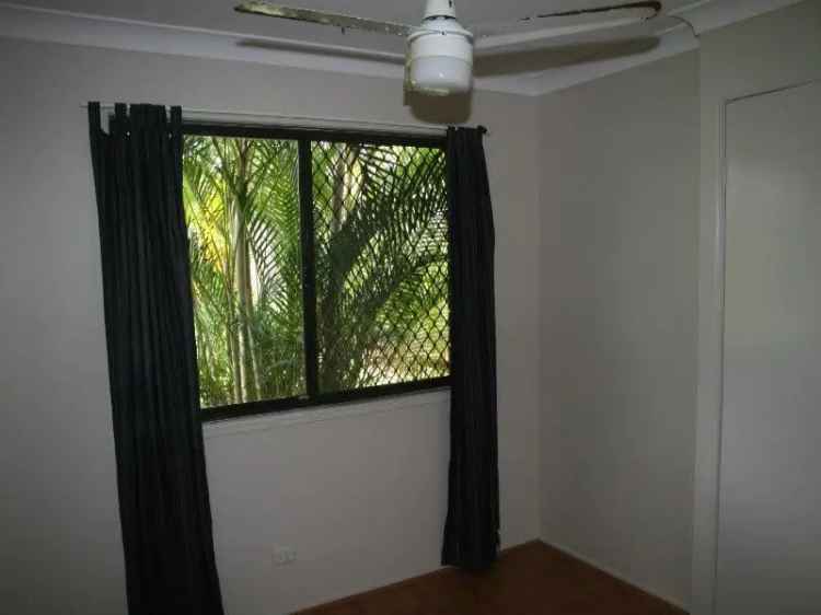 Real Estate For Lease - 6 Bushland Drive - Regents Park , QLD