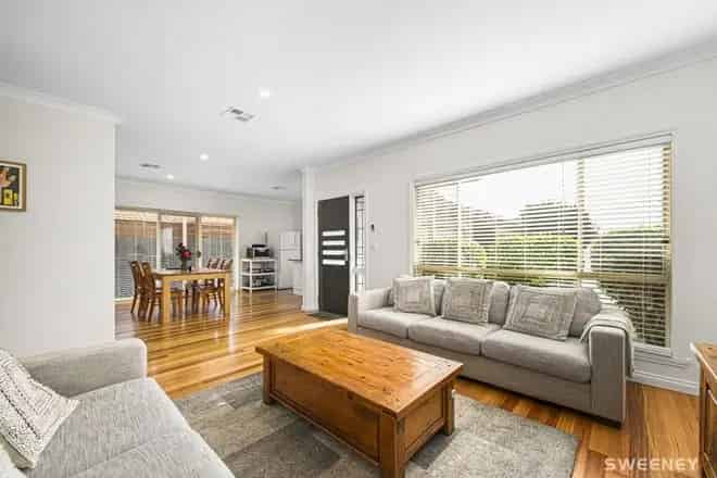 House For Sale , 25, May Avenue, Melbourne, Victoria