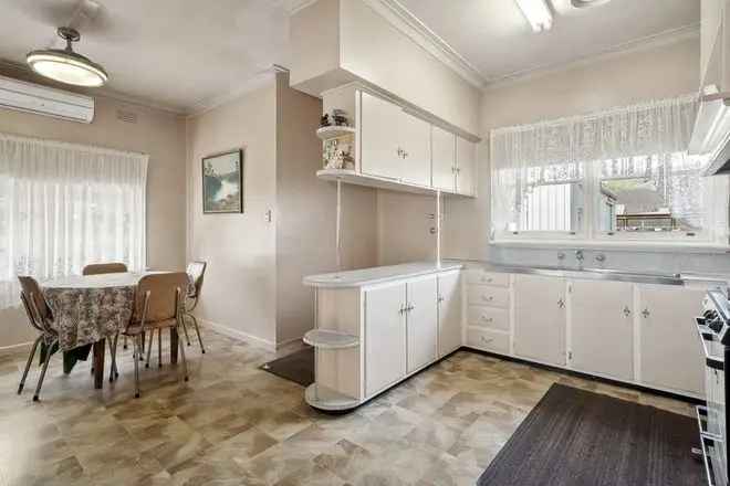 House For Sale in Myrtleford, Victoria