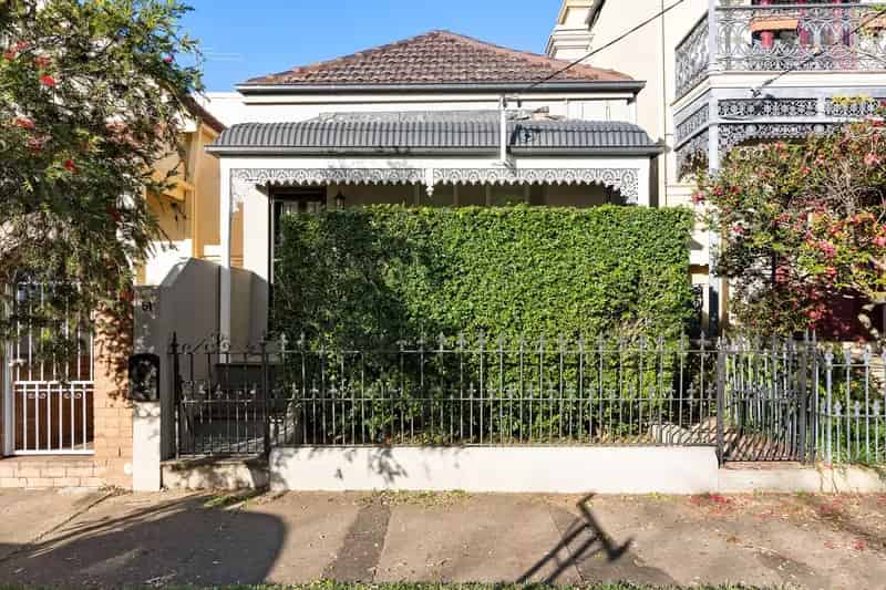 Lease Character Filled Residence in Stanmore with Large Garden