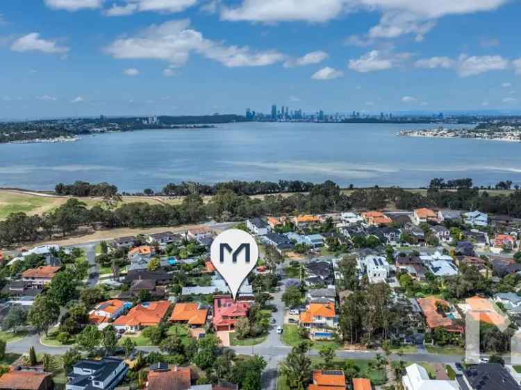 House For Sale in City of Melville, Western Australia