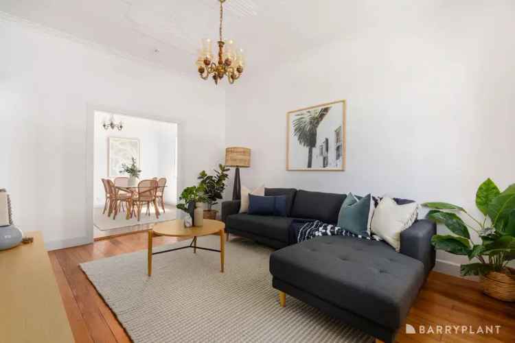 Charming Weatherboard Home with Dual Street Frontage.