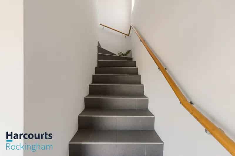 Low Maintenance meets Modern Magic !!