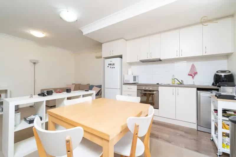 1 room apartment of 15 m² in Perth