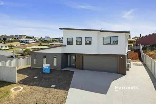 House For Sale , 22, Tower Place, Ulverstone, Tasmania