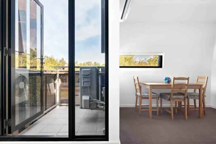 1 room apartment of 143 m² in Melbourne