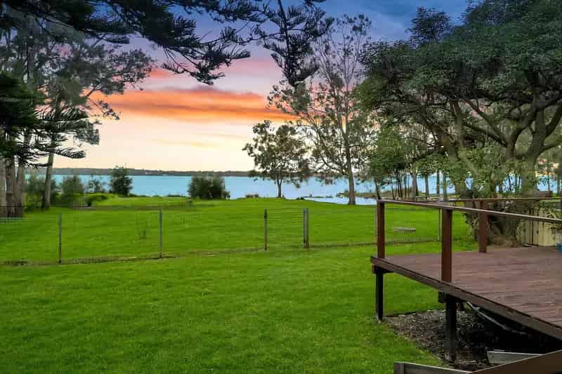 Charming Waterfront Home in the Heart of Charmhaven