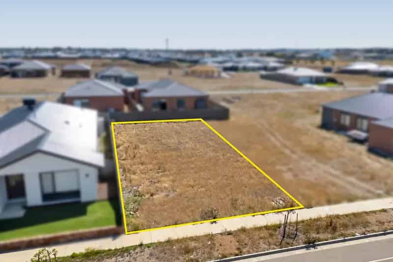 Prime Land in Growing Winter Valley Estate