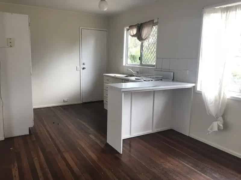 Lease 3 Bedroom House Logan Central with Fenced Yard and Garage