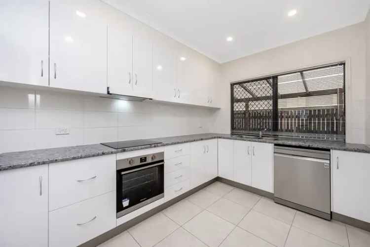 3 Bed House in Aitkenvale - Modern and Convenient