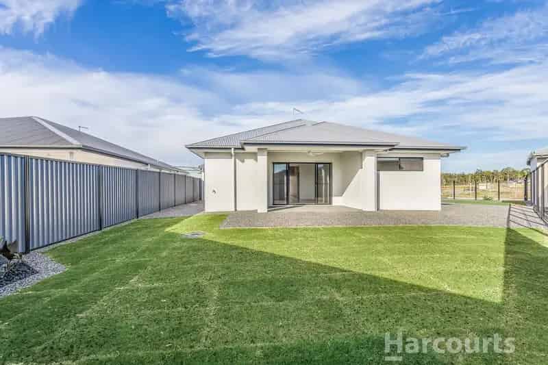 Next to new home in a very family orientated pocket... Side access for trailer or van on corner block