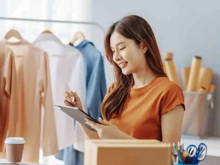 Top 10 Large Scale Clothing Importer