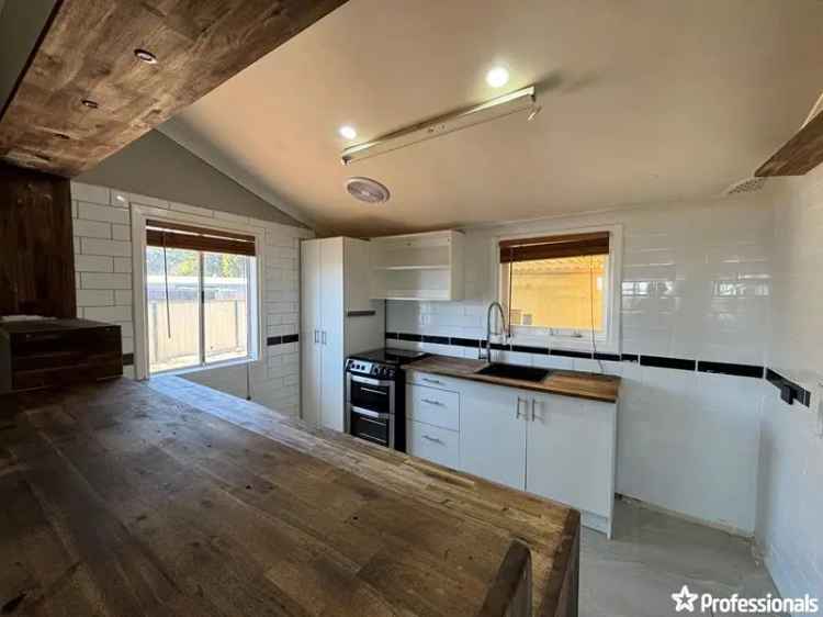 House For Rent in Geraldton, Western Australia