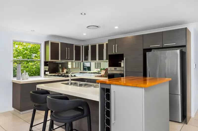 Executive rainforest retreat in ultra-exclusive enclave
