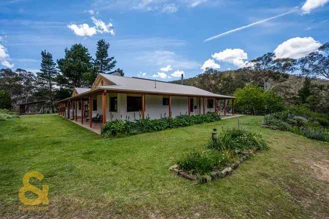 Six Bedroom Home on 100 Acres near Mudgee