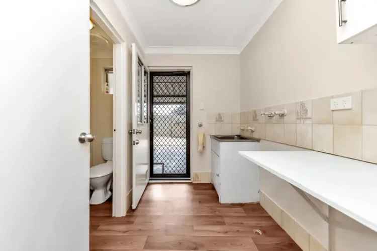 House For Rent in Rockingham, Western Australia