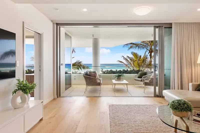 3 rooms apartment of 204 m² in Gold Coast City