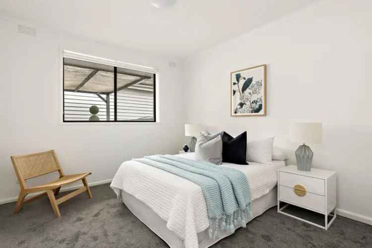 2 Bedroom 244m² Apartment in Melbourne Southbank