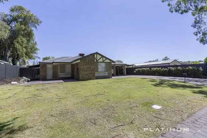 House For Sale in City of Swan, Western Australia