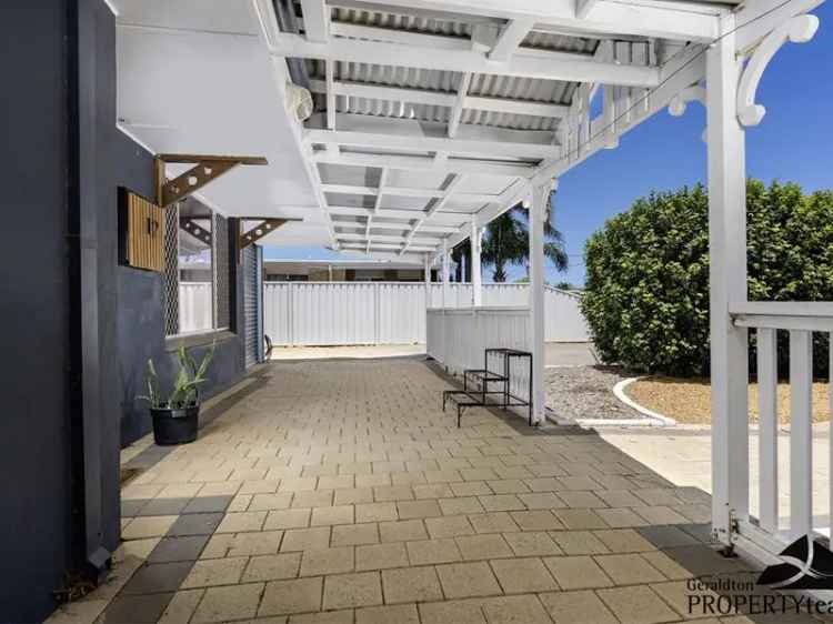 House For Sale in Geraldton, Western Australia