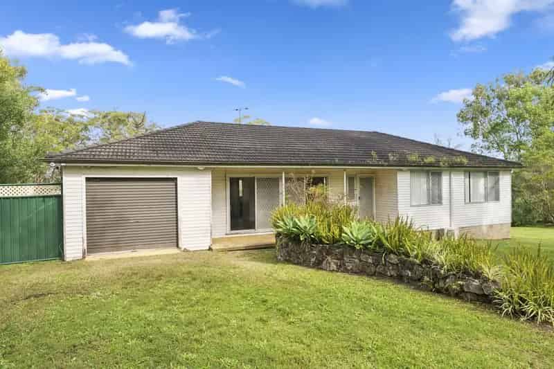 Real Estate For Sale - 32 Bay Road - Arcadia , NSW