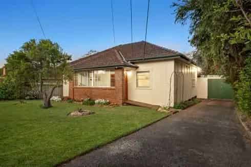 Real Estate For Lease - 18 Victory Street - Asquith , NSW