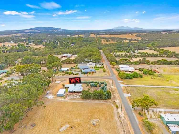 House For Sale in Mount Barker, Western Australia