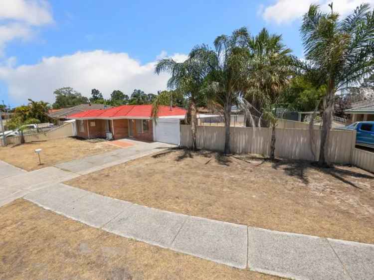 House For Sale in 51, Sacramento Avenue, City of Swan, Western Australia