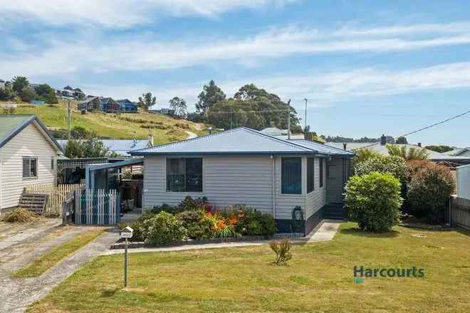 House For Sale in 16A, Mary Street, Ulverstone, Tasmania