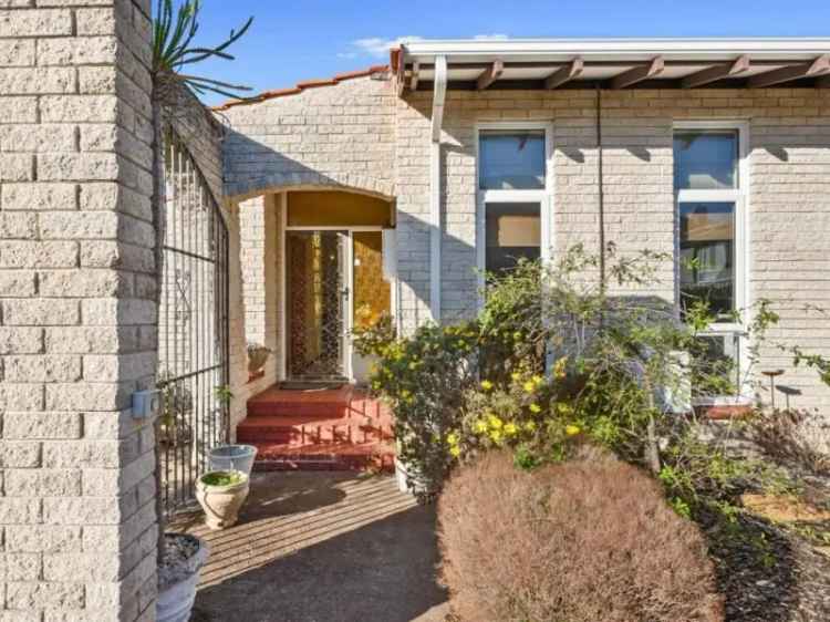 House For Sale in City of Joondalup, Western Australia