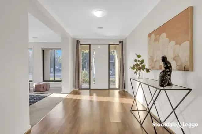 House For Sale , 70, Seagrass Crescent, Melbourne, Victoria
