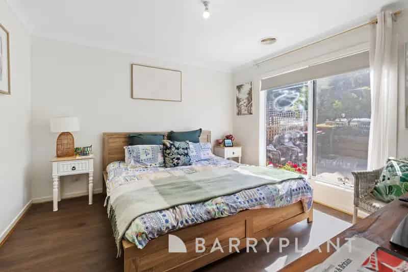 Spacious family home for sale with 4 bedrooms and 2 bathrooms