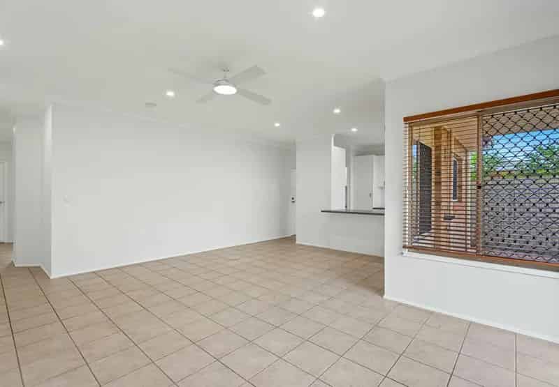 Block of units For Rent , 24, Carson Street, City of Brisbane, Queensland