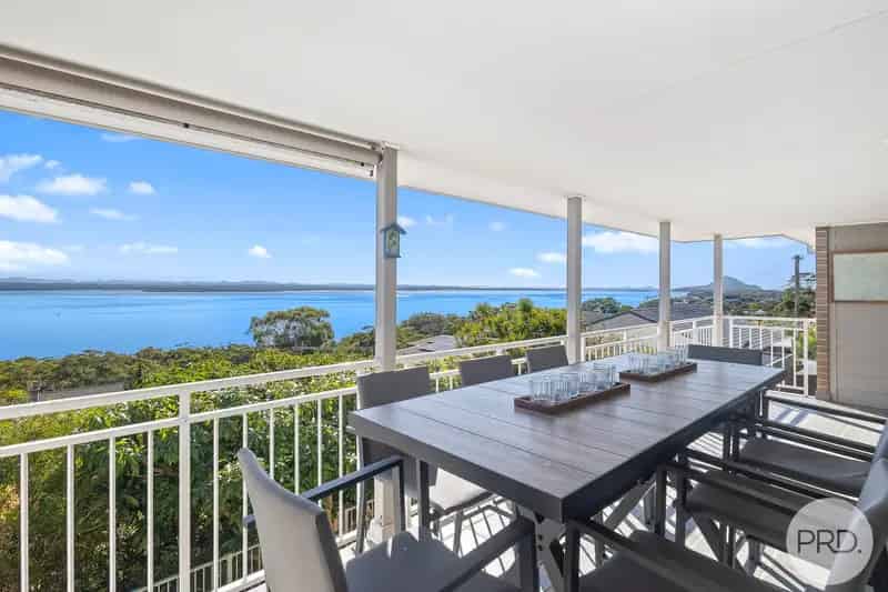 Panoramic Perfection in a Premier North Facing Location