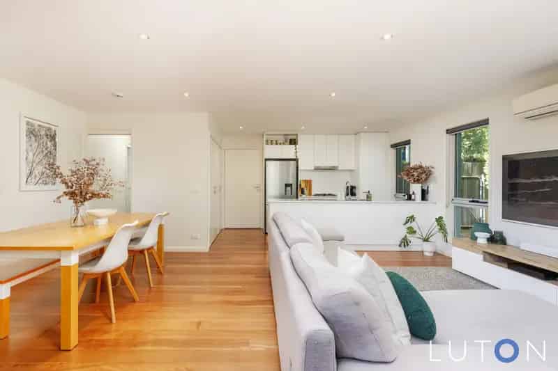 House For Rent , District of Woden Valley, Australian Capital Territory