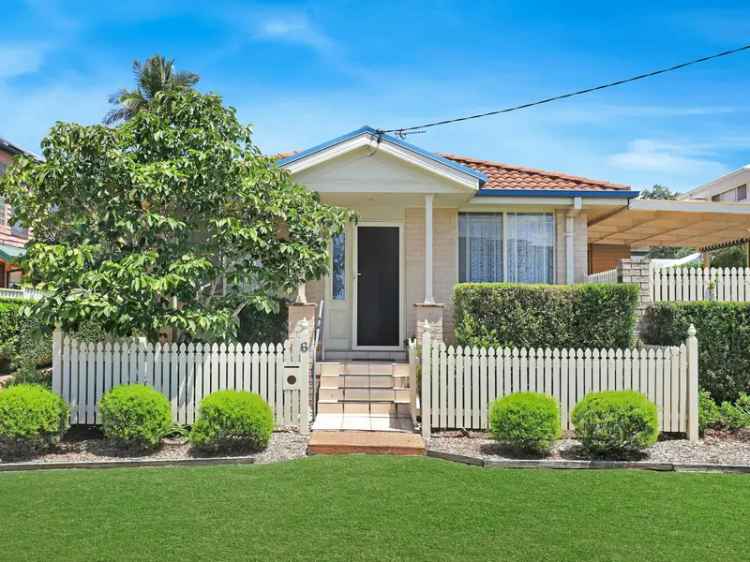 Single Level Villa Near Balgownie Village