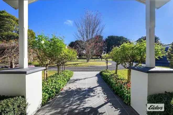 House For Sale in Sheffield, Tasmania