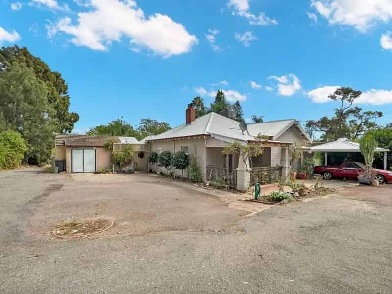 House For Sale , City of Gosnells, Western Australia
