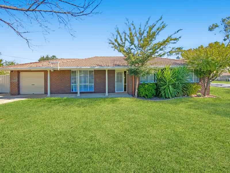 3 BEDROOM HOME - OXLEY VALE LOCATION