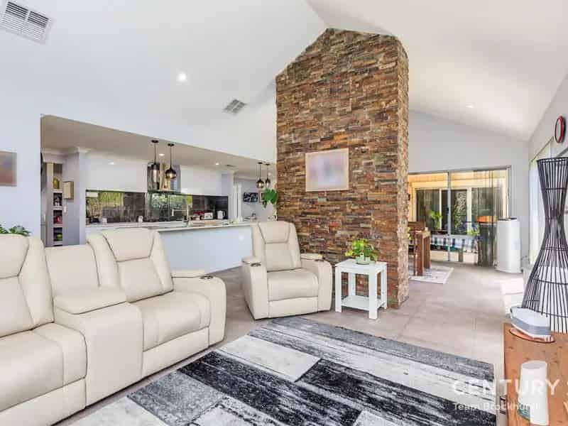 House For Sale , Shire of Murray, Western Australia