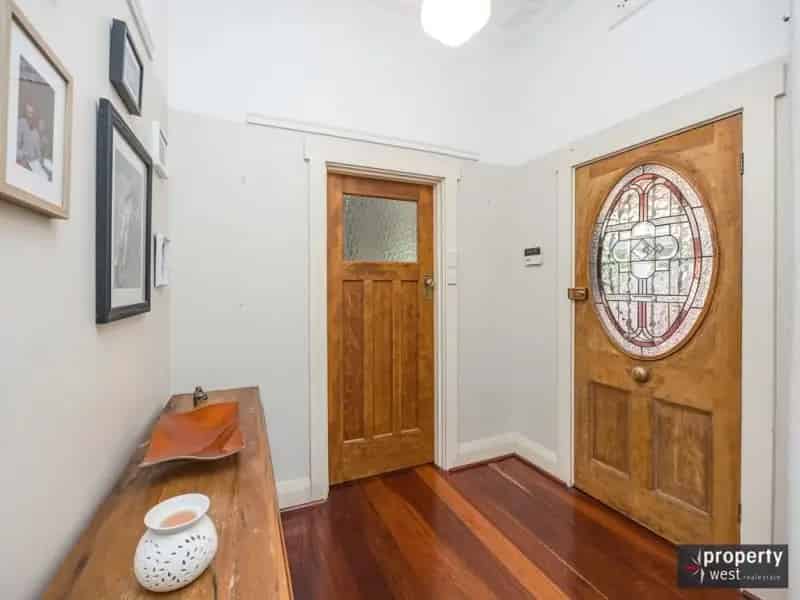House For Sale , Western Australia