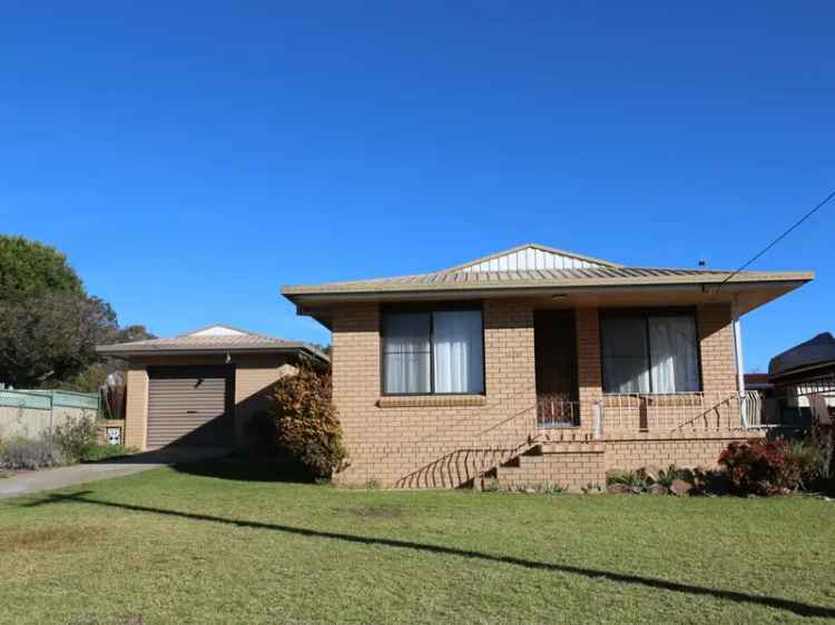 House For Sale in Glen Innes, New South Wales